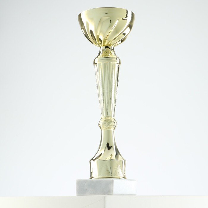 Кубок 151С, зол., подставка камень, 22 х 7 х 5,2 см