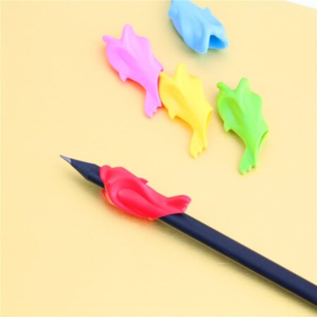 Насадка-держатель "deVenta Рыбка" для карандаша и ручки, силиконовая, зеленая